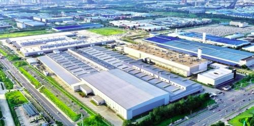 約克VRF系統成功中標沃爾沃成都新能源電池車間，助力綠色制造與循環經濟